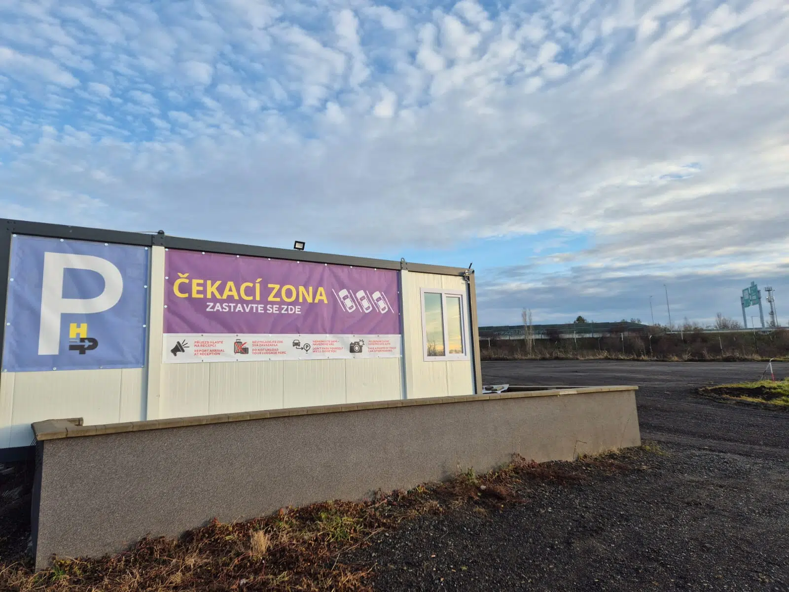 hostparking
